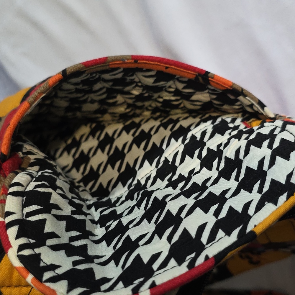 Vera Bradley retired "Bittersweet" pattern Clare crossbody bag - Picture 9 of 12
